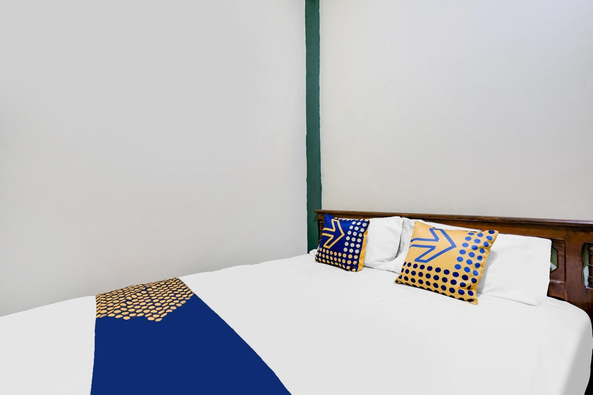 Spot On 92068 Pudja Kesuma Homestay Syariah Yogyakarta Bagian luar foto