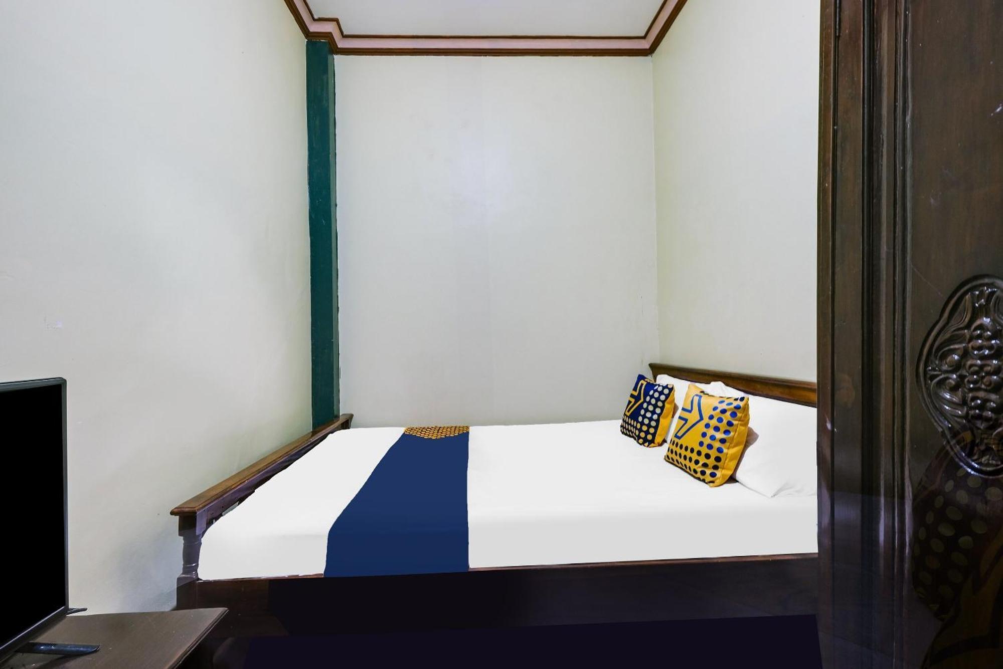 Spot On 92068 Pudja Kesuma Homestay Syariah Yogyakarta Bagian luar foto