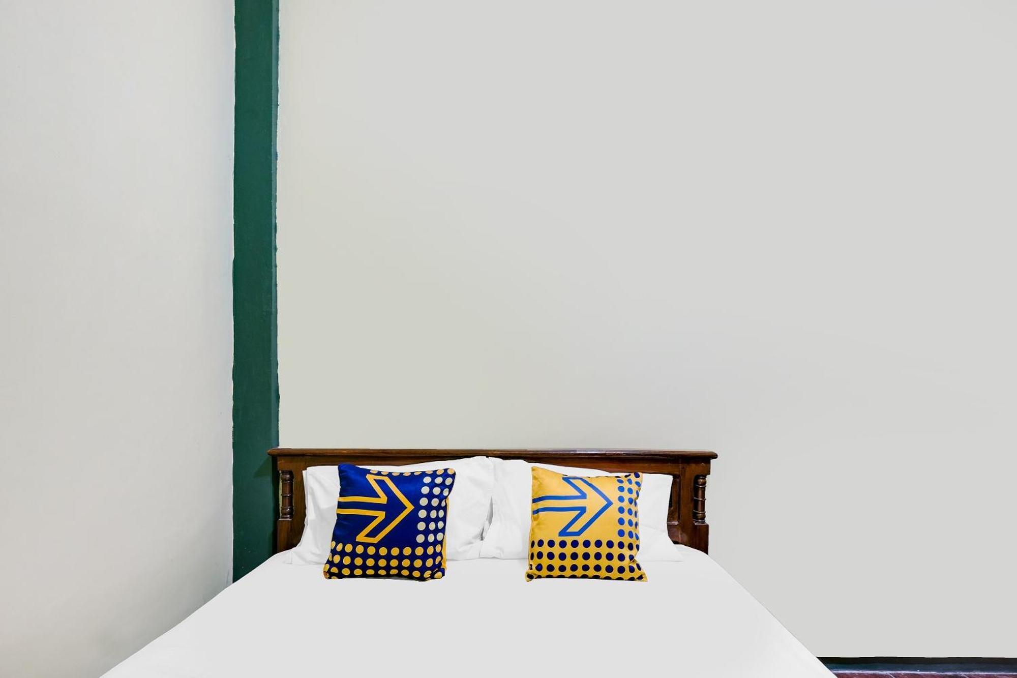Spot On 92068 Pudja Kesuma Homestay Syariah Yogyakarta Bagian luar foto